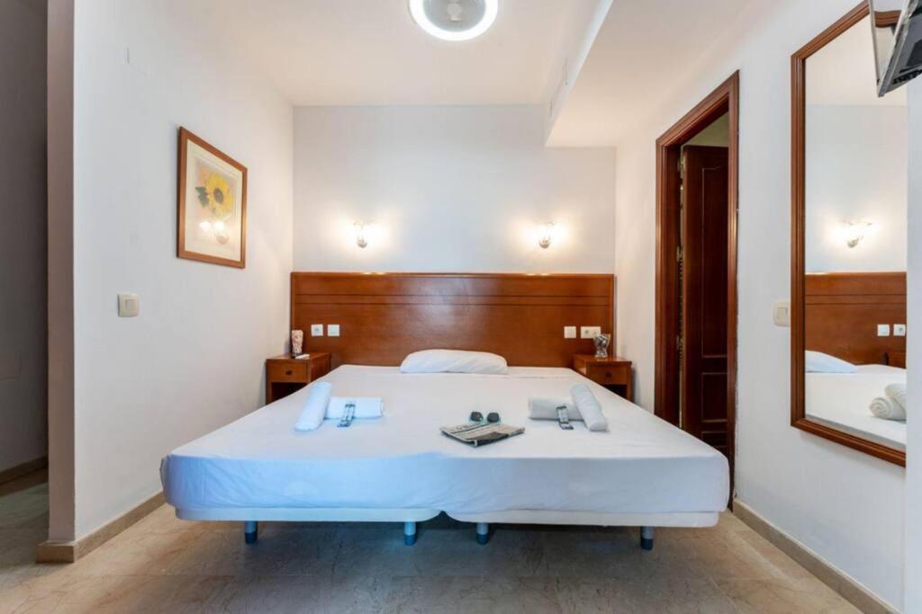 Ct 240 - Beachfront Apartment -Don Juan Manilva Eksteriør billede