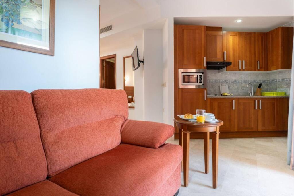 Ct 240 - Beachfront Apartment -Don Juan Manilva Eksteriør billede