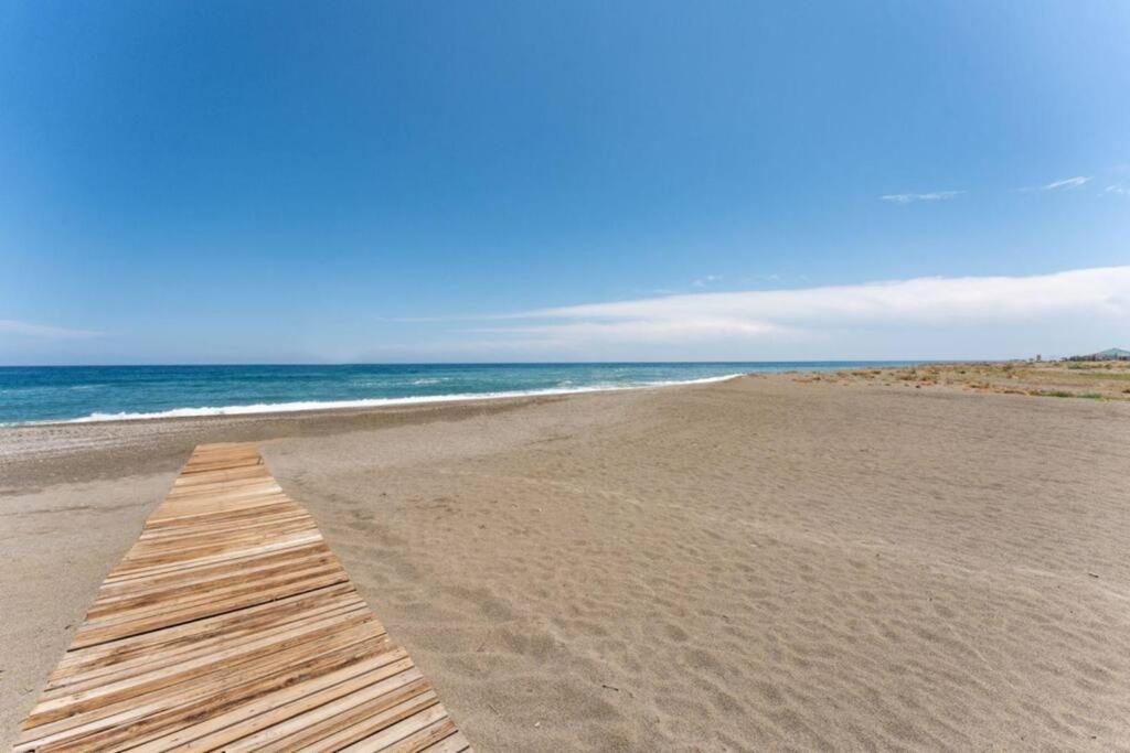 Ct 240 - Beachfront Apartment -Don Juan Manilva Eksteriør billede